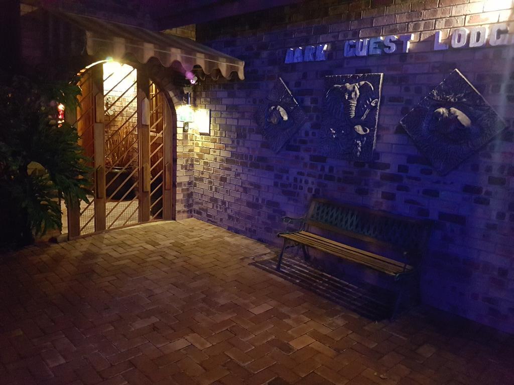 Aark Guest Lodge Vanderbijlpark Buitenkant foto