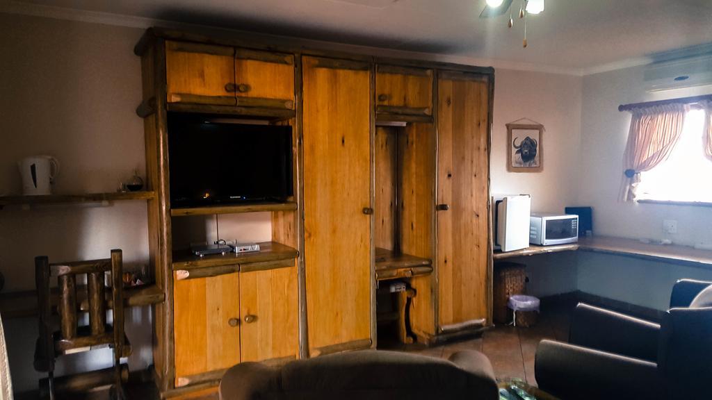 Aark Guest Lodge Vanderbijlpark Buitenkant foto