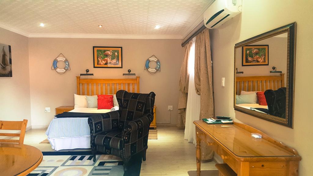 Aark Guest Lodge Vanderbijlpark Buitenkant foto