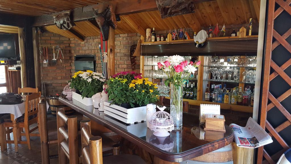 Aark Guest Lodge Vanderbijlpark Buitenkant foto